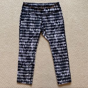 Nike Black and White Crops